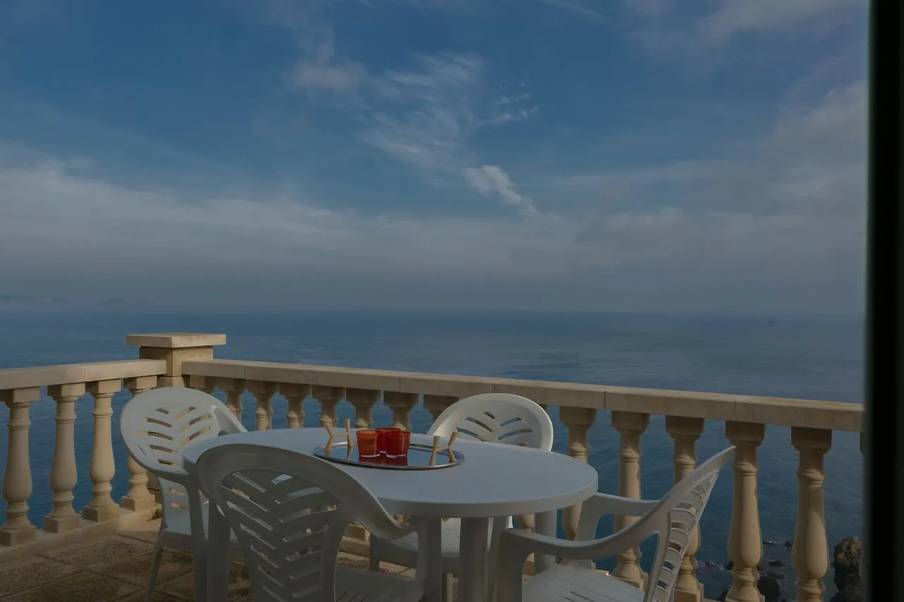 3 Bedroom Apartment In Aiguafreda, Begur. Sea Views And Terrace 巴古尔